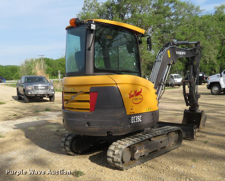 image for item EJ9589 2014 Volvo EC35C mini excavator