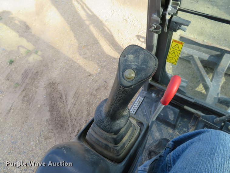 image for item EJ9589 2014 Volvo EC35C mini excavator