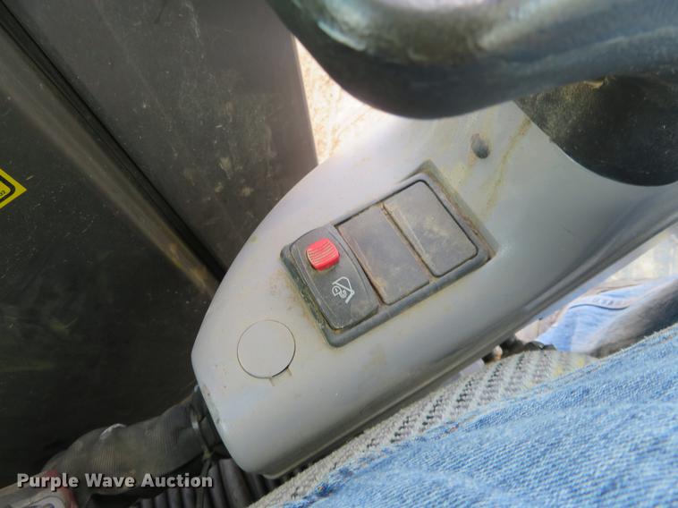 image for item EJ9589 2014 Volvo EC35C mini excavator