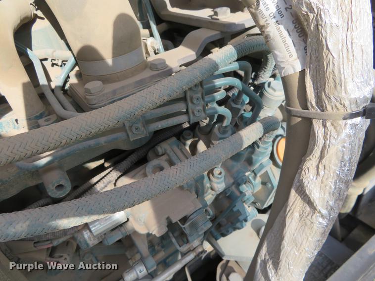 image for item EJ9589 2014 Volvo EC35C mini excavator