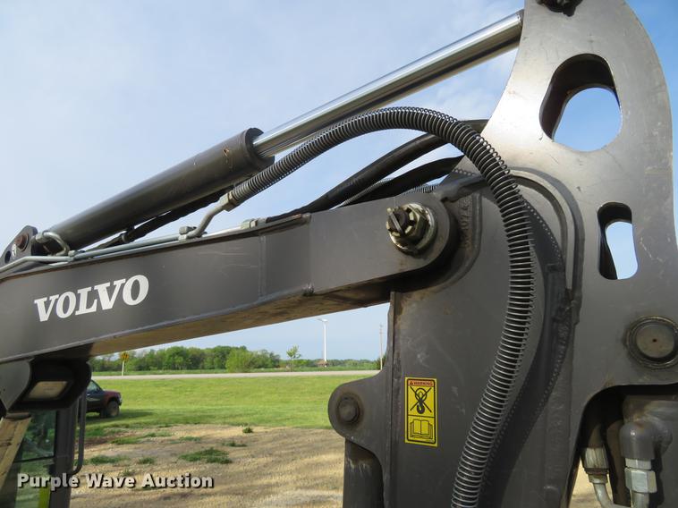 image for item EJ9589 2014 Volvo EC35C mini excavator