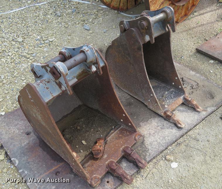 image for item EJ9589 2014 Volvo EC35C mini excavator