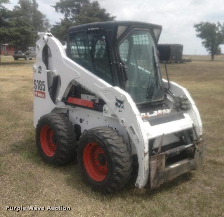 image for item EJ9621 2010 Bobcat S185 skid steer