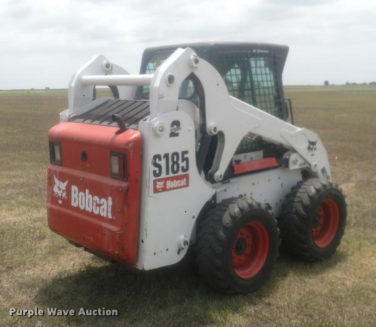 image for item EJ9621 2010 Bobcat S185 skid steer