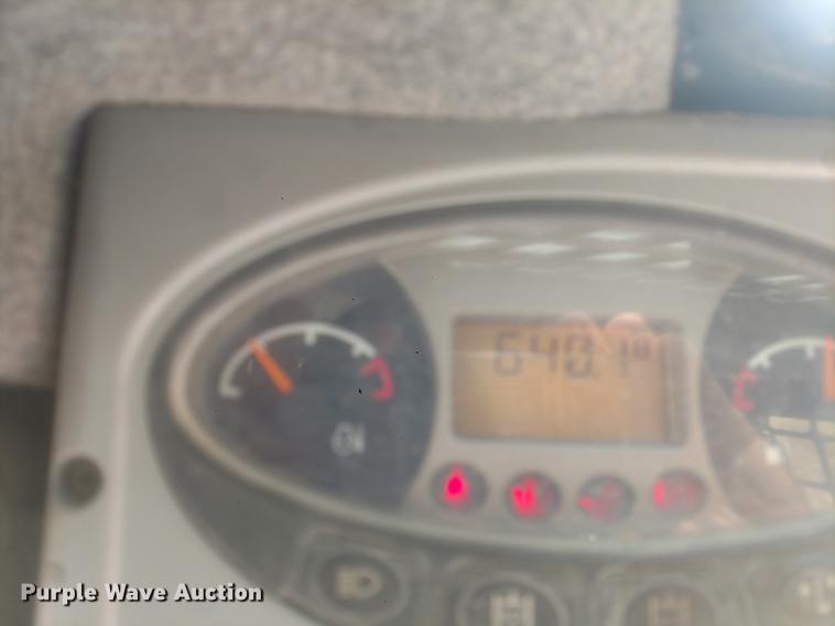 image for item EJ9621 2010 Bobcat S185 skid steer