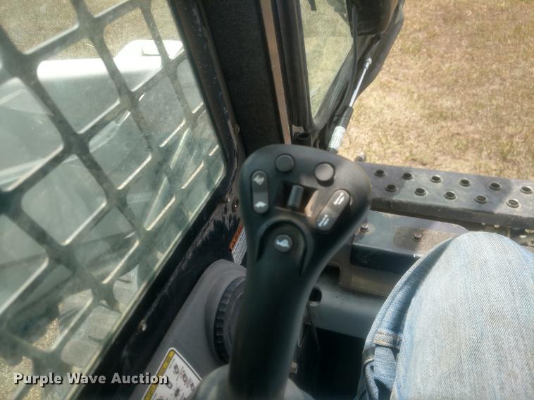 image for item EJ9621 2010 Bobcat S185 skid steer