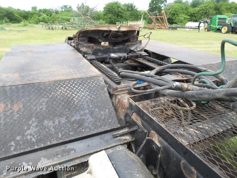 image for item EN9571 2007 Kenworth T800 semi truck