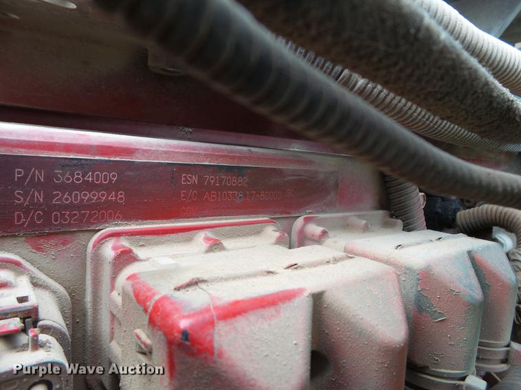 image for item EN9571 2007 Kenworth T800 semi truck