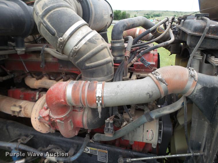 image for item EN9571 2007 Kenworth T800 semi truck