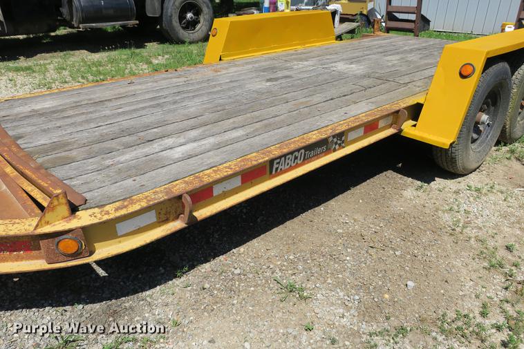 image for item EO9306 2003 Towmaster Contrail utility trailer