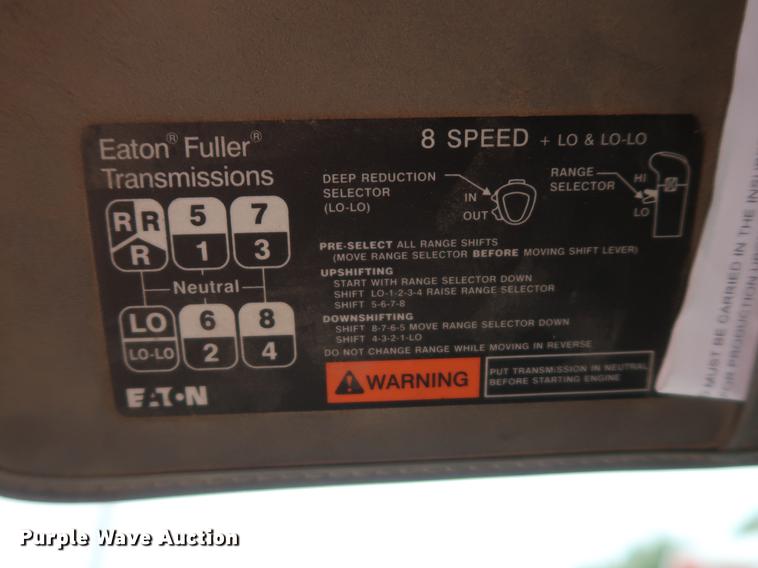 image for item EP9382 2003 Western Star 4900FA dump truck