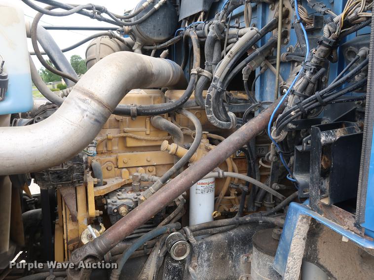 image for item EP9382 2003 Western Star 4900FA dump truck