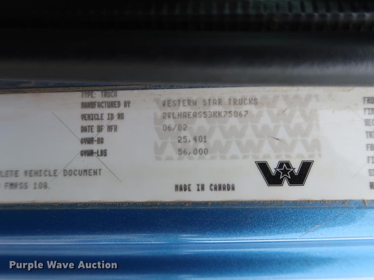 image for item EP9382 2003 Western Star 4900FA dump truck