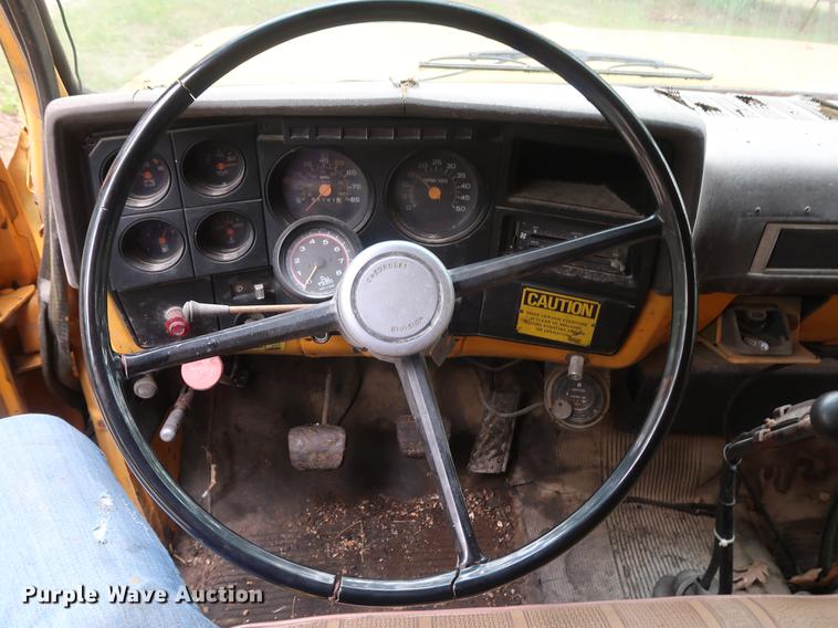 image for item EP9383 1984 Chevrolet C70 oil distributor truck