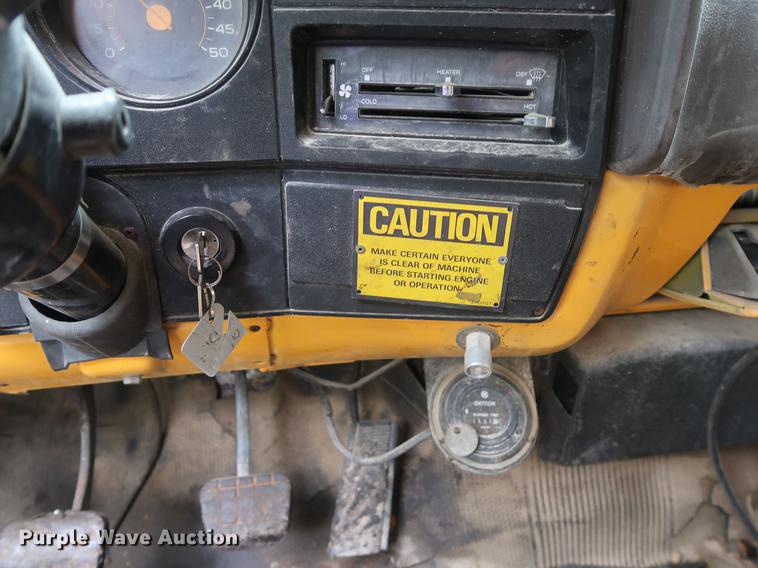 image for item EP9383 1984 Chevrolet C70 oil distributor truck