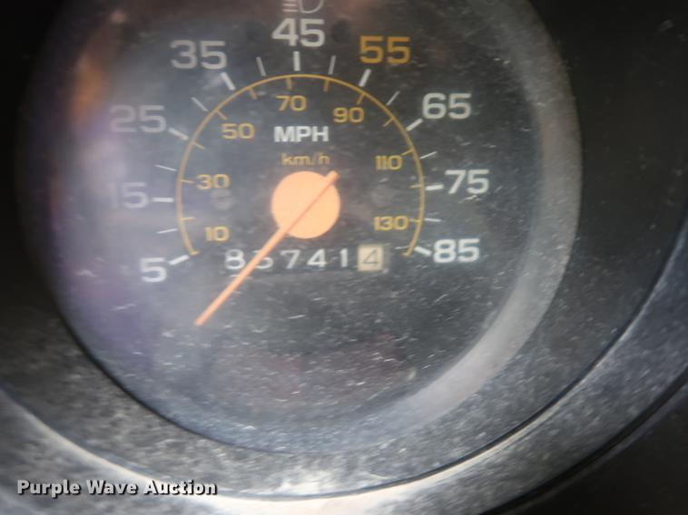 image for item EP9383 1984 Chevrolet C70 oil distributor truck