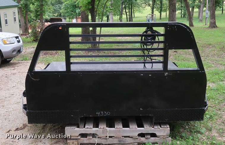 image for item EP9384 Flatbed