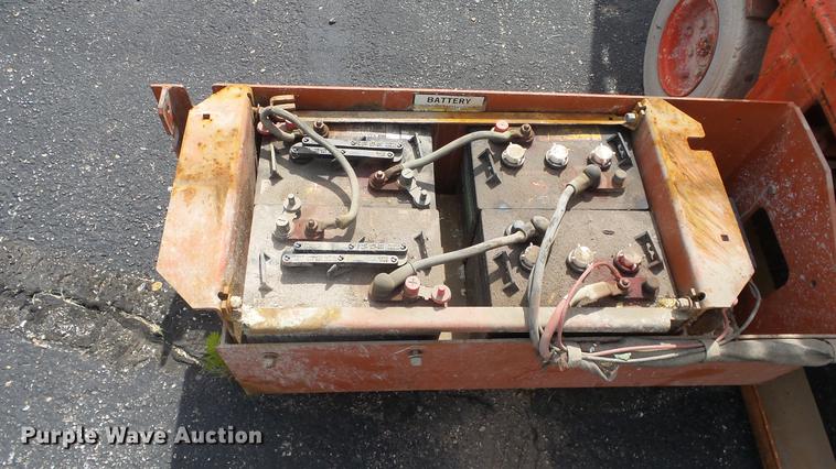 image for item EZ9438 Snorkel SL20 scissor lift