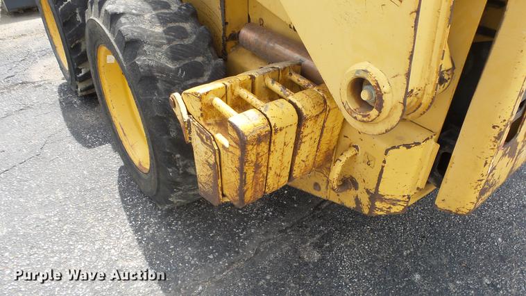 image for item EZ9439 John Deere 7775 skid steer