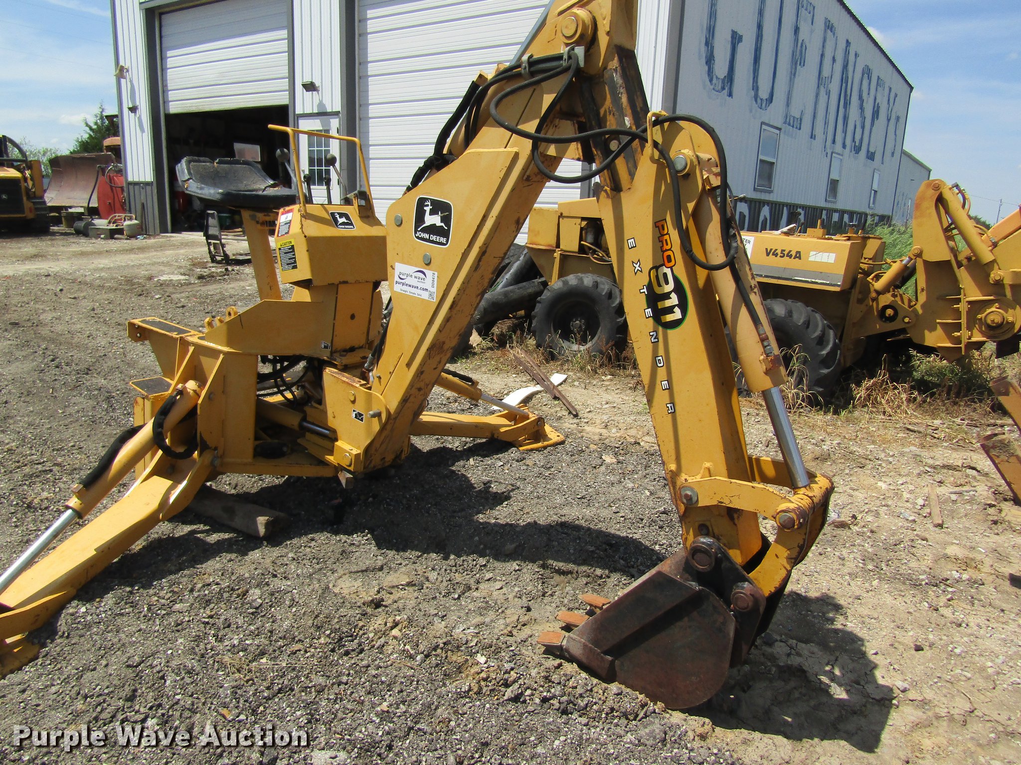 John Deere Backhoe Attachment >> John Deere 911 Extender Backhoe Attachment Item Dd8478 S John Deere Backhoe Attachment >> John Deere 911 Extender Backhoe Attachment Item Dd8478 S