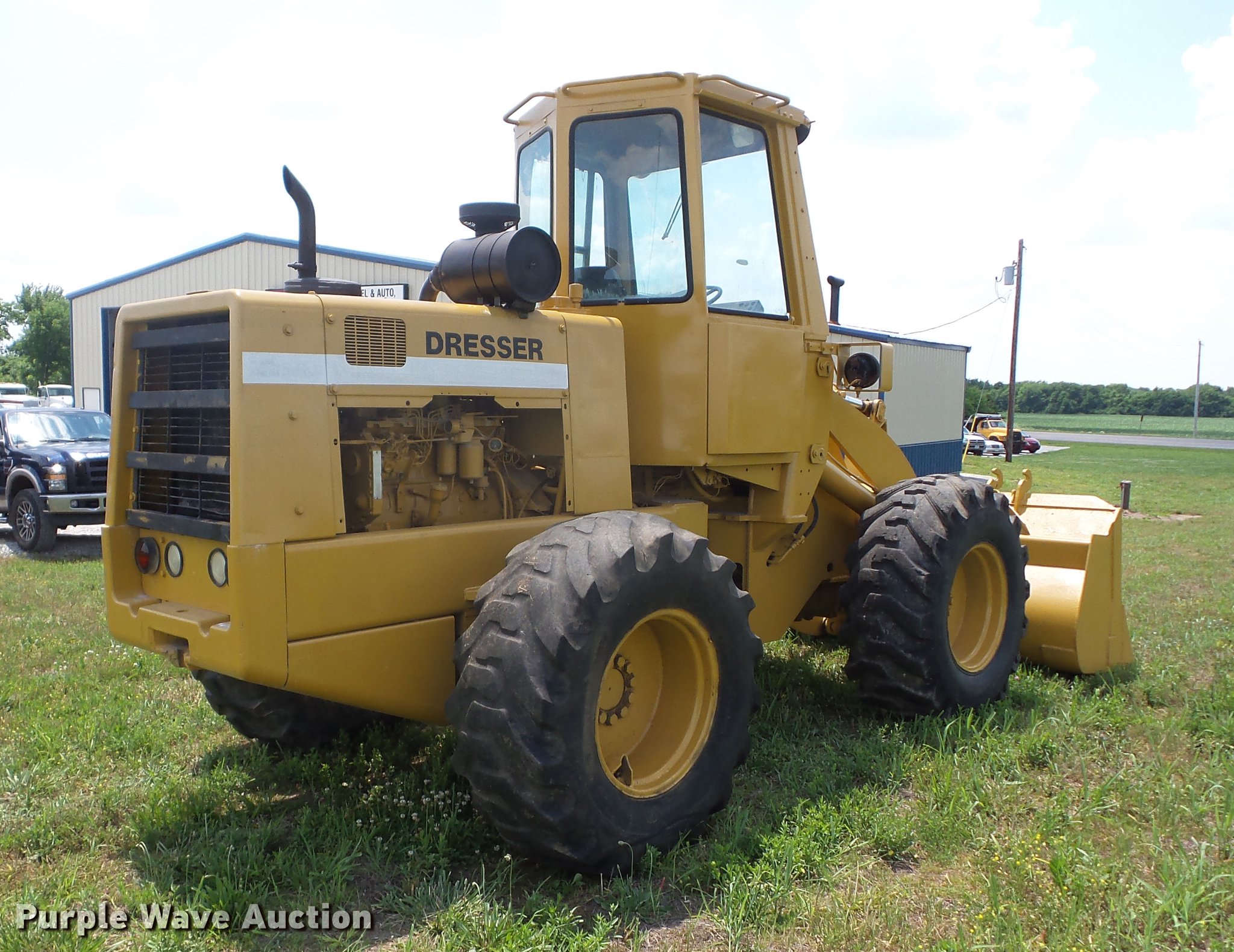 Dresser 515 wheel loader in Carthage, MO Item EI9786 sold Purple Wave