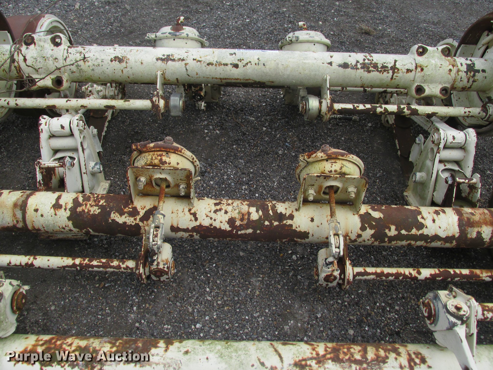 (4) axles in Springfield, MO Item EO9298 sold Purple Wave