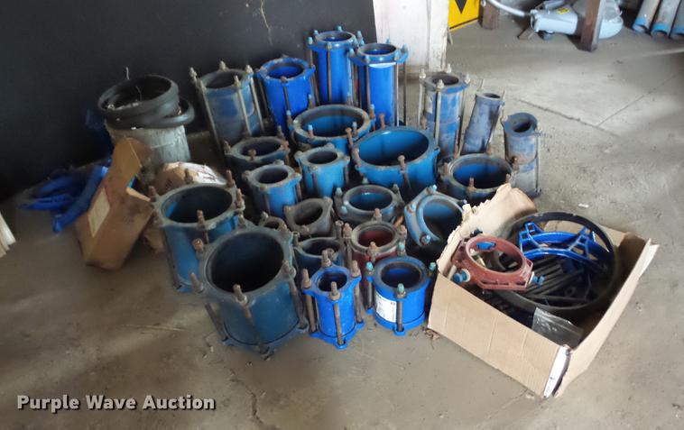 image for item BI9564 Cast iron couplings