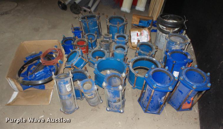 image for item BI9564 Cast iron couplings