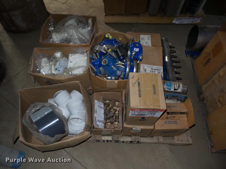 image for item BI9564 Cast iron couplings