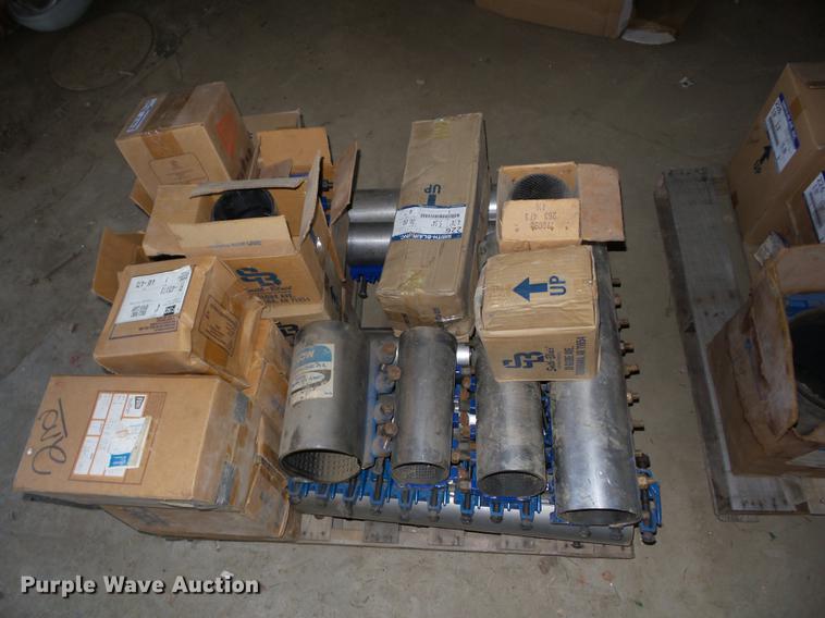 image for item BI9564 Cast iron couplings