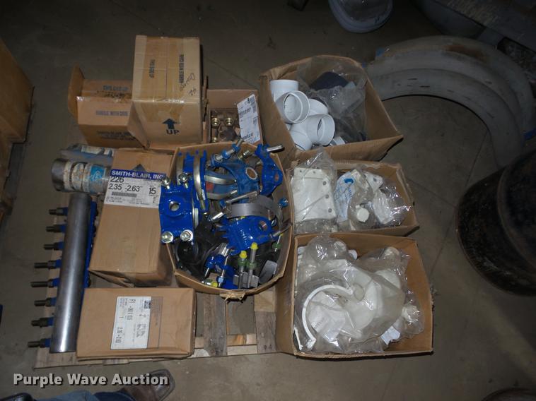 image for item BI9564 Cast iron couplings