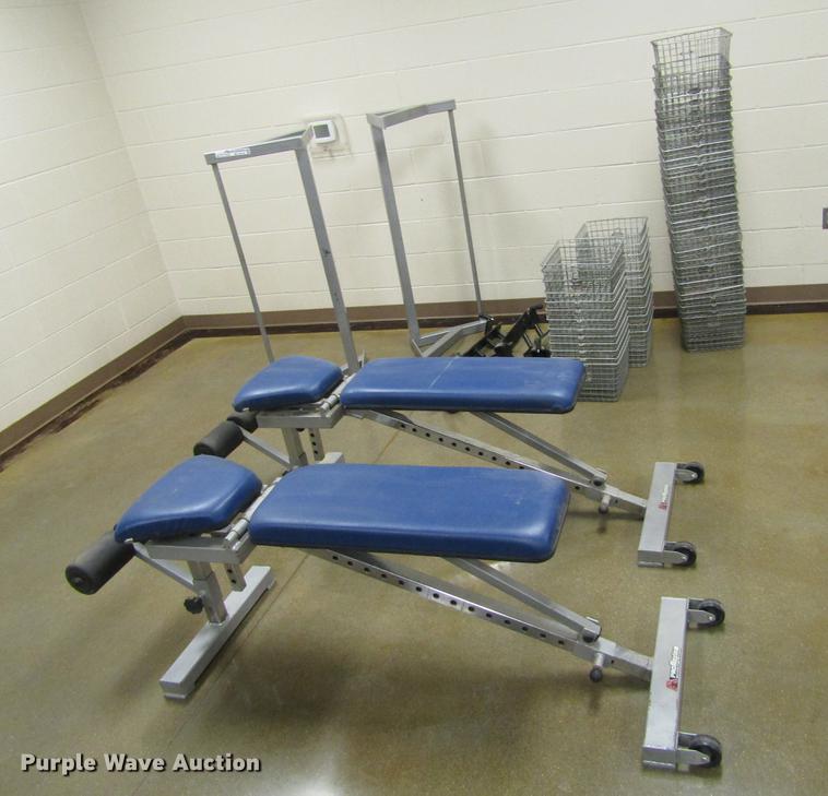 image for item BU9710 Weight room equipment
