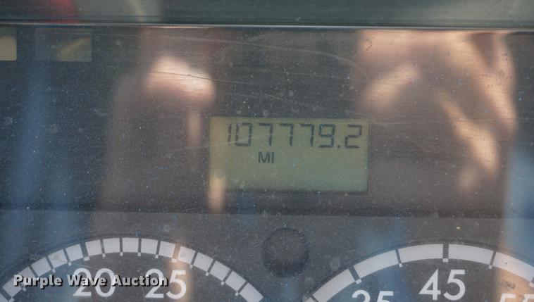 image for item DB6020 2006 Thomas B2 school bus