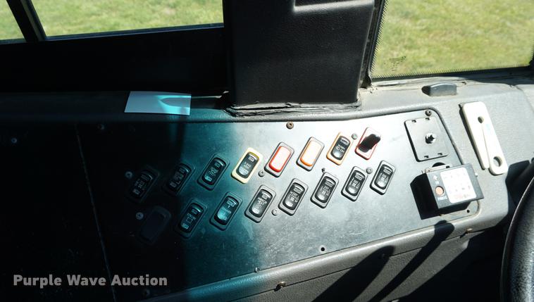 image for item DB6020 2006 Thomas B2 school bus