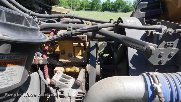 image for item DB6020 2006 Thomas B2 school bus