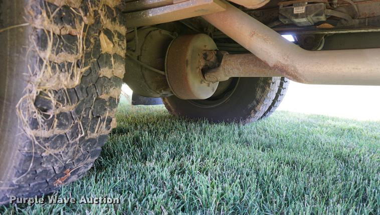 image for item DB6020 2006 Thomas B2 school bus