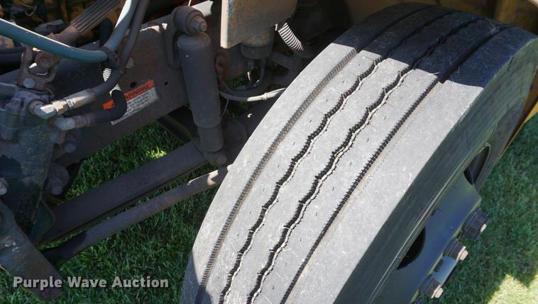 image for item DB6020 2006 Thomas B2 school bus