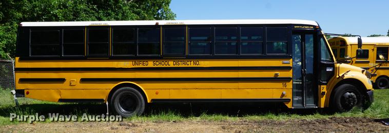 image for item DB6021 2006 Thomas B2 school bus