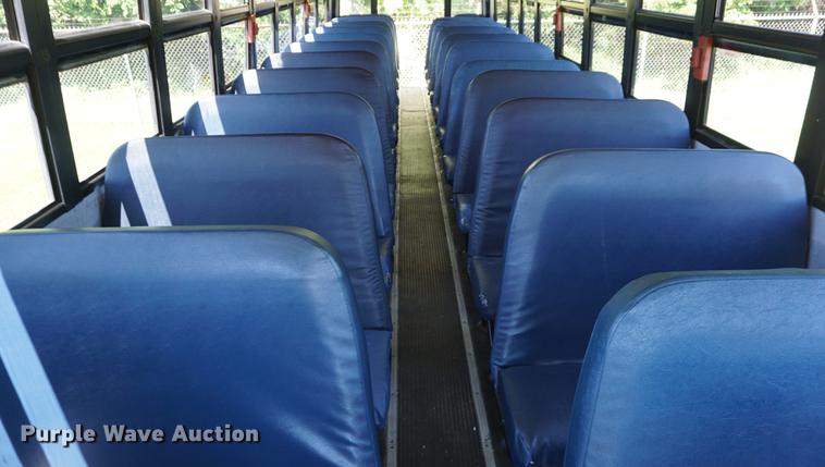 image for item DB6021 2006 Thomas B2 school bus