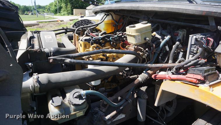 image for item DB6021 2006 Thomas B2 school bus