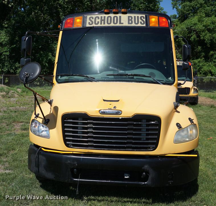 image for item DB6022 2006 Thomas B2 school bus