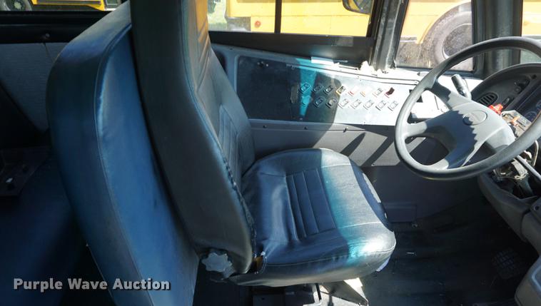 image for item DB6022 2006 Thomas B2 school bus