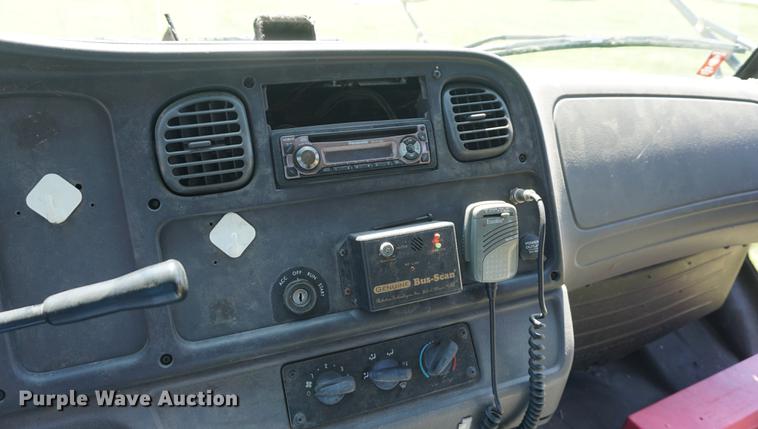 image for item DB6022 2006 Thomas B2 school bus