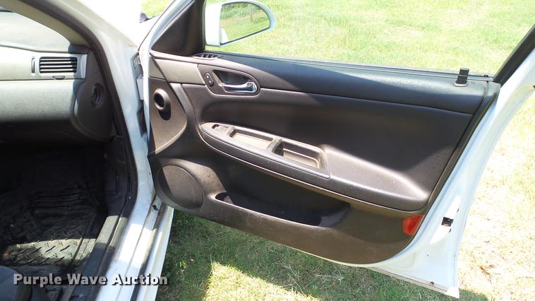 image for item DC4174 2011 Chevrolet Impala Police Cruiser