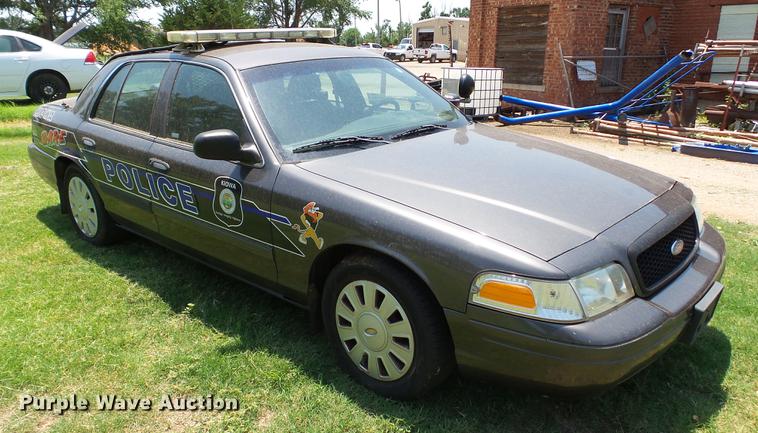 image for item DC4175 2009 Ford Crown Victoria Police Interceptor