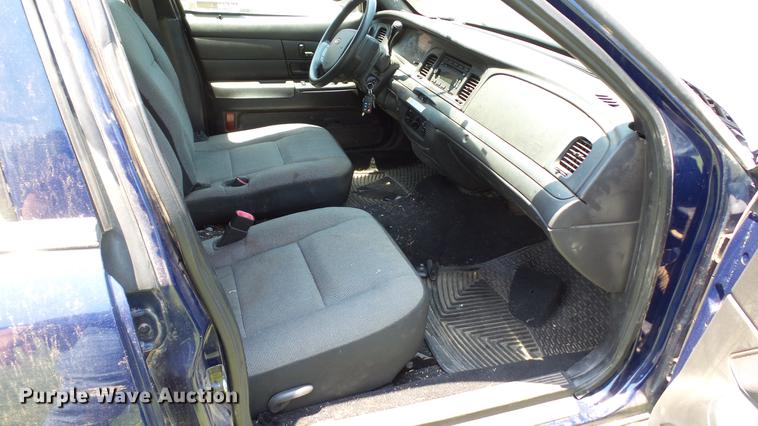 image for item DC4176 2009 Ford Crown Victoria Police Interceptor
