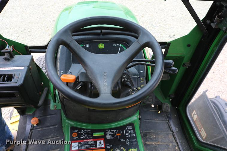 image for item DC7523 John Deere X729 Ultimate lawn mower