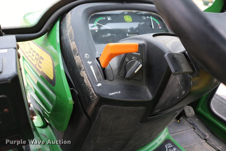 image for item DC7523 John Deere X729 Ultimate lawn mower