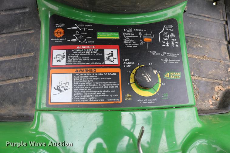 image for item DC7523 John Deere X729 Ultimate lawn mower