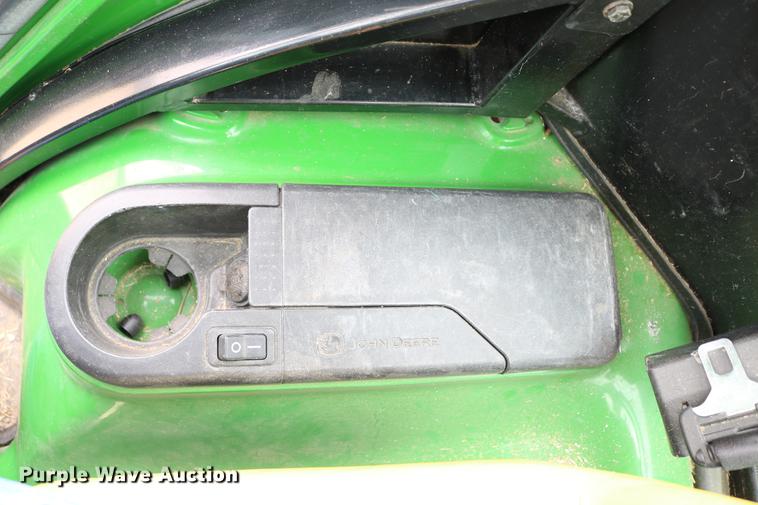 image for item DC7523 John Deere X729 Ultimate lawn mower